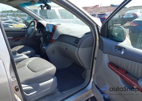 2004 Toyota Sienna Xle Limited из США, поврежденный, VIN 5TDBA22C74S013288